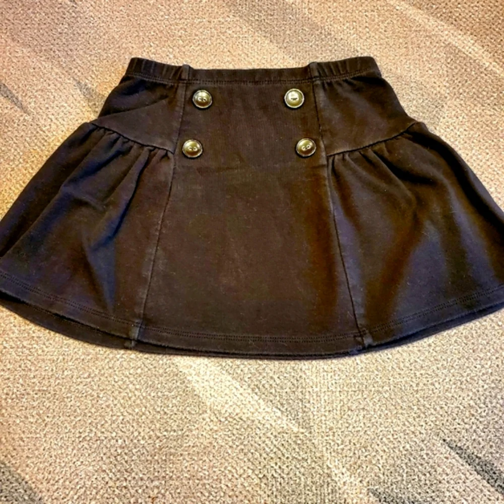 Gymboree button skirt